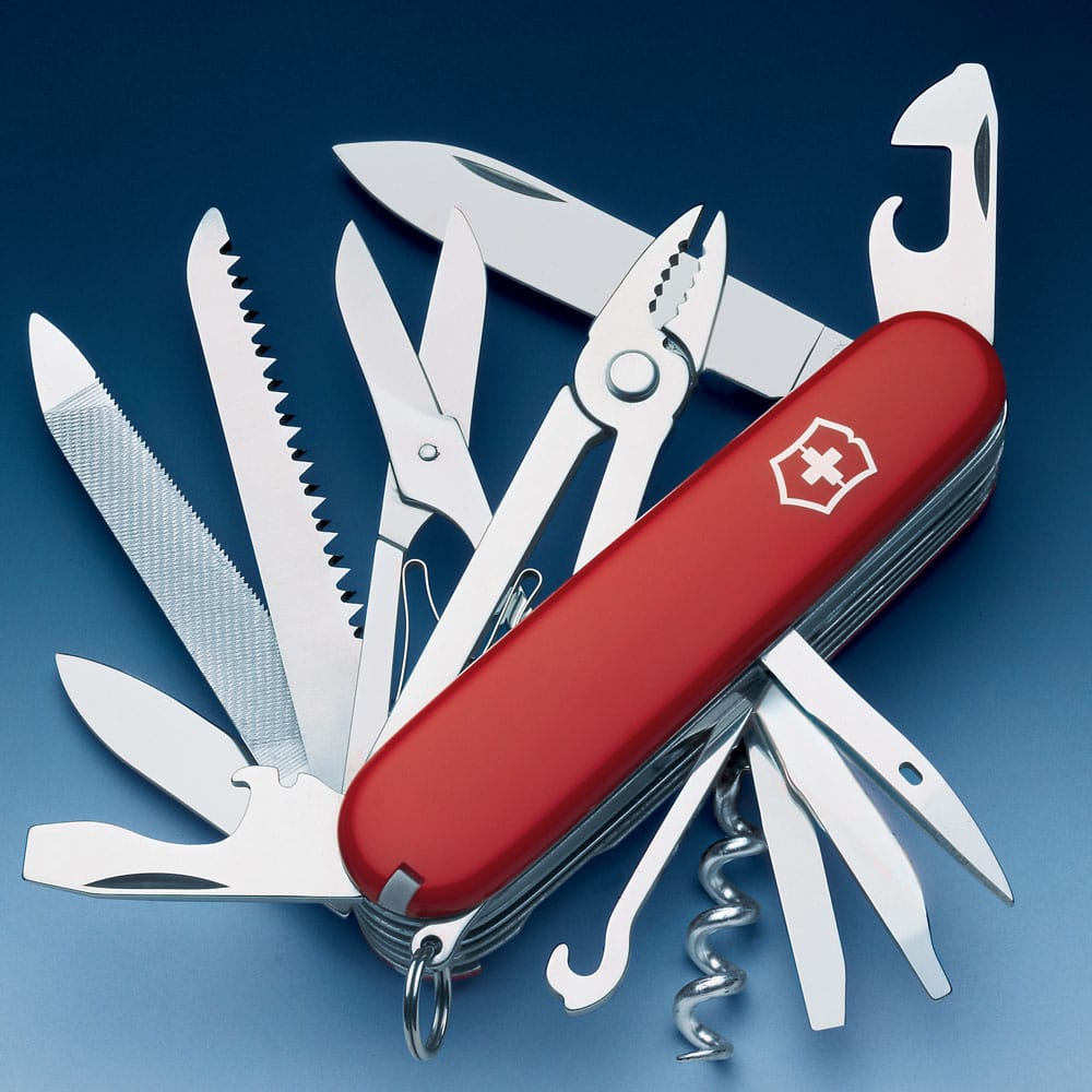 https://www.gizmoway.com/product/victorinox-swiss-army-knife-15-functions/