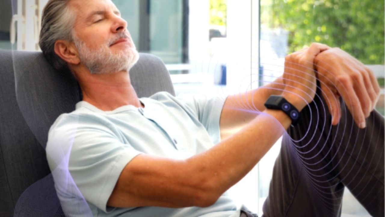 Featured image for “New Study Finds Wrist Worn Device Provides Clinically Significant Reduction in Tinnitus Symptoms”