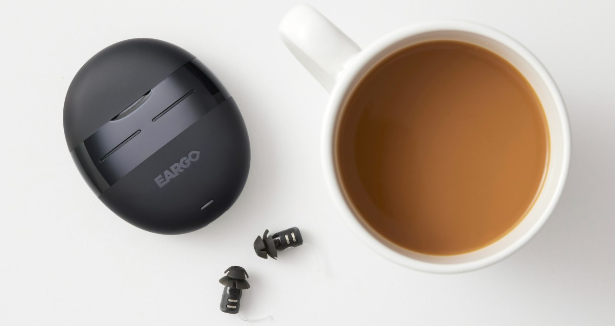 eargo 8 with charger